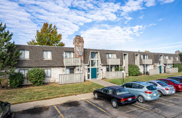 Photo of White Lakes Plaza Apartments