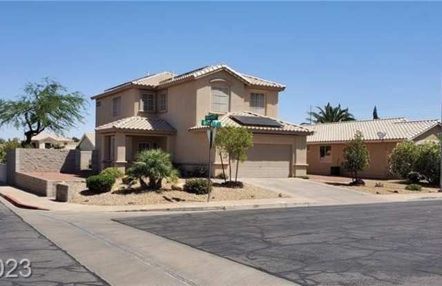 1010 Wreath Court