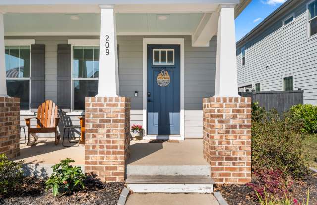 4 bedroom, single family home in Carnes Crossroads - 209 Billinger Street, Goose Creek, SC 29486