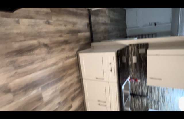 1504 South Hopkins Street