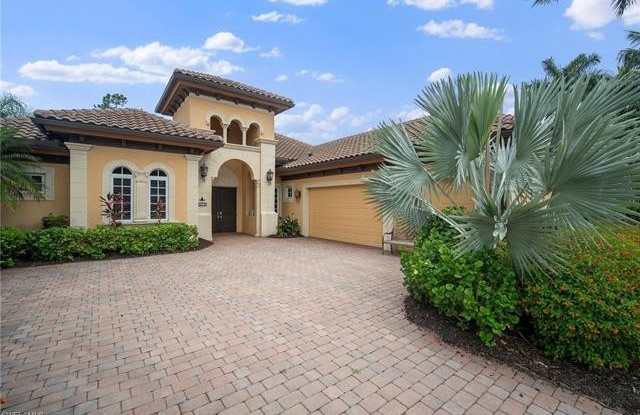8874 Shenendoah CIR