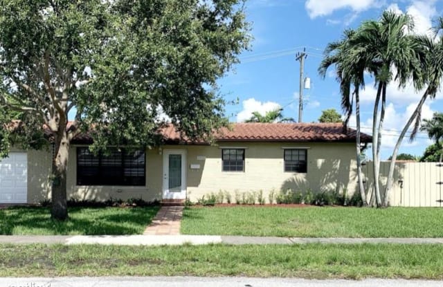 5925 SW 108 Pl - 5925 Southwest 108th Place, Sunset, FL 33173