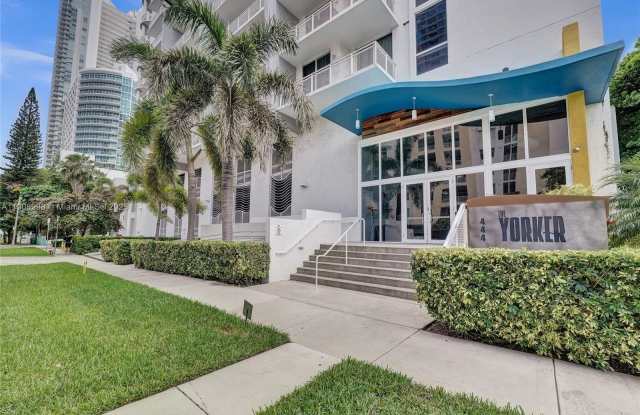 Photo of 444 NE 30th St