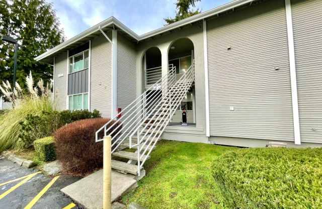 17310 NE 45th St #121 - 17310 Northeast 45th Street, Redmond, WA 98052