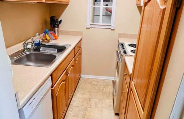 Village Green Condo A-203