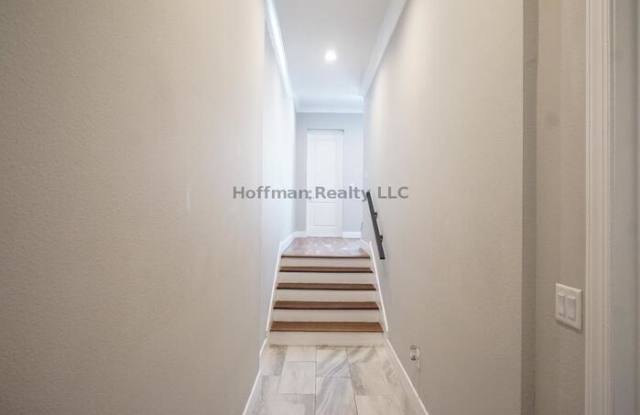 4910 West McElroy Avenue