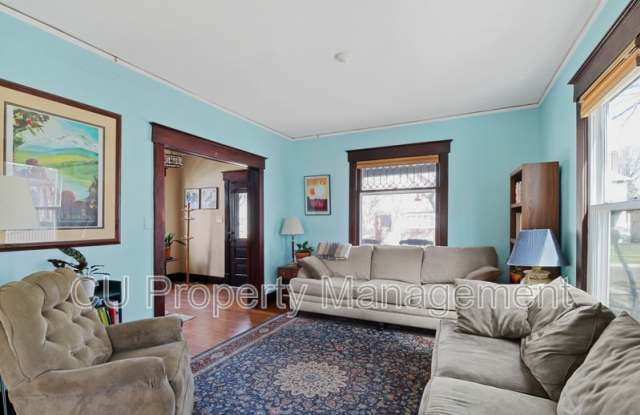 915 West Hill Street