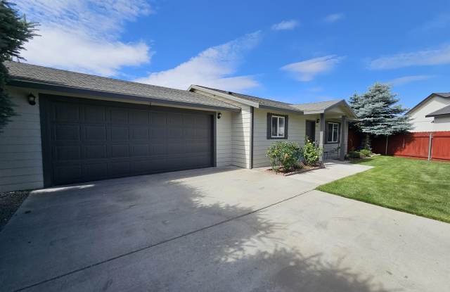 610 Fiesta Court
