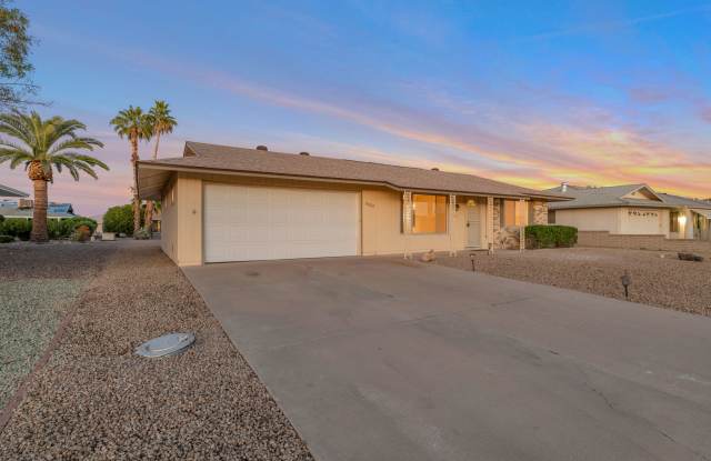 Photo of 9822 W Silverbell DR