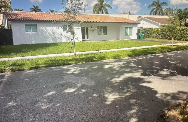 10900 SW 107th Ave - 10900 Southwest 107th Avenue, Kendall, FL 33176