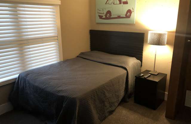 Photo of 203 Desoto Street