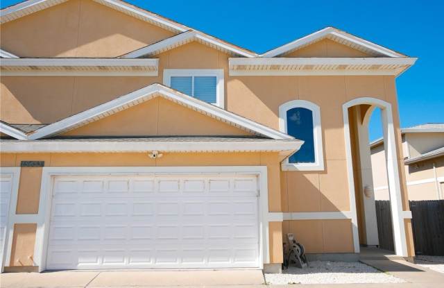 Photo of 15433 Cruiser Street unit: B