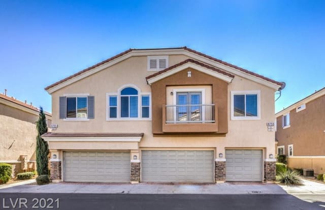 8755 TRAVELING BREEZE Avenue - 8755 Traveling Breeze Avenue, Enterprise, NV 89178