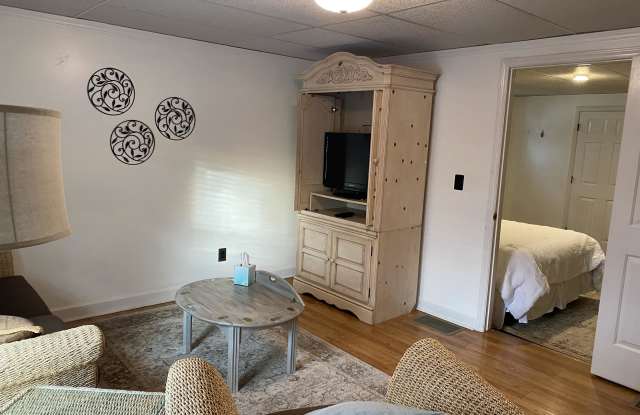 230 North Sunset Drive - B