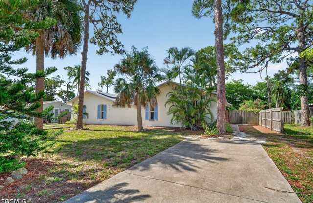 3489 Quails Walk