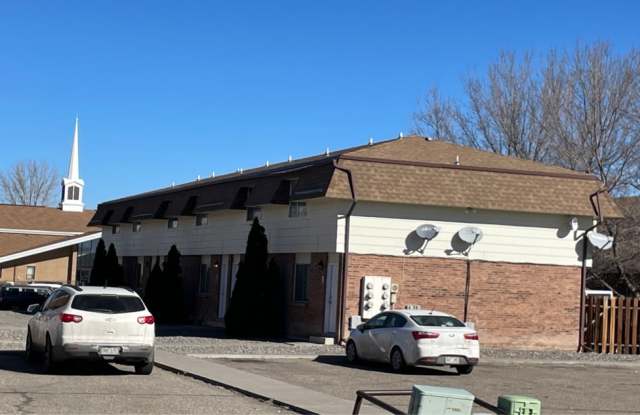 2010 Winston Way - 1