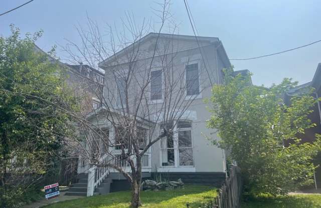 951 South Brook Street