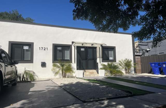 1721 SW 12th Street