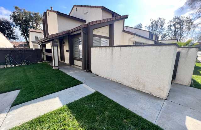 Photo of COMING SOON! 3-Bedroom Condo with Epoxy Garage in Vista Fairways, Valencia!