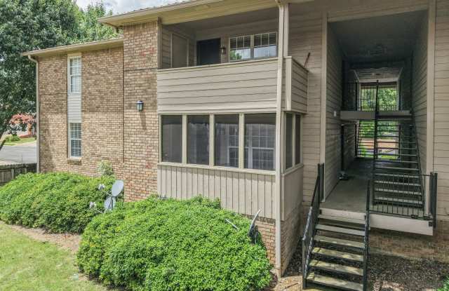 505 Patton Chapel Way