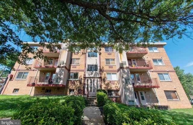 Photo of 4116 AMES Street NE unit: 202