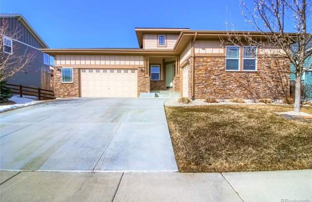 GORGEOUS RANCH STYLE HOME IN ERIE! - 1110 Zodo Avenue, Erie, CO 80516