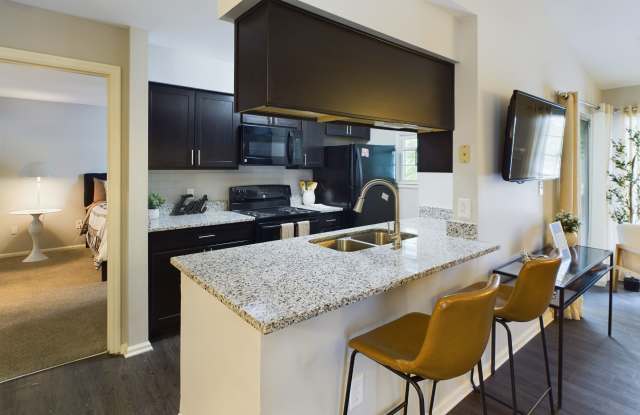 Lakeshore Apartments