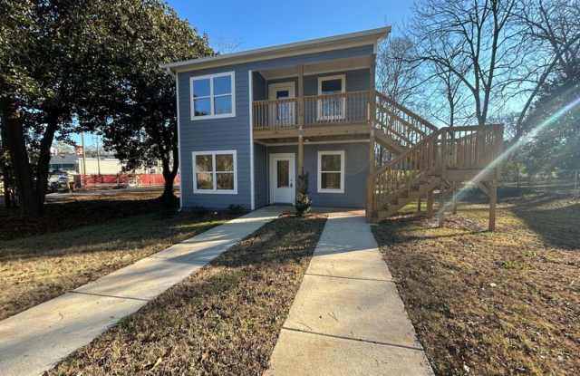 260 Commerce St