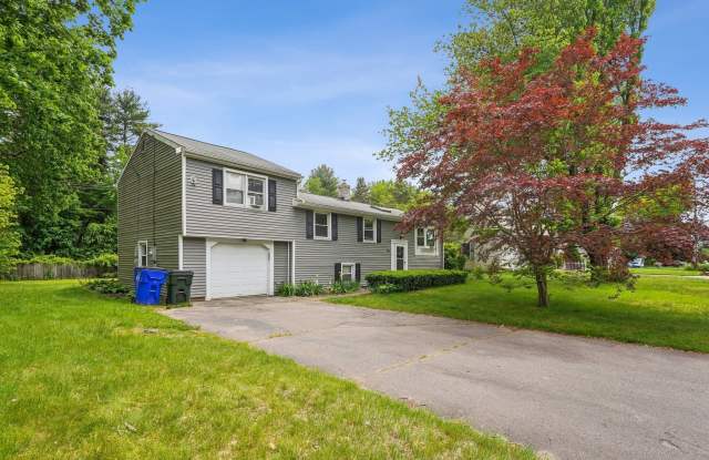 44 Simsbury Manor Drive