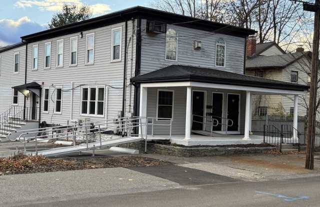 Photo of 866 Centre St unit: 1