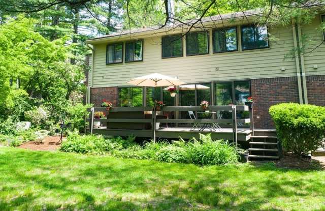 559 Great Elm Way - 559 Great Elm Way, Middlesex County, MA 01718