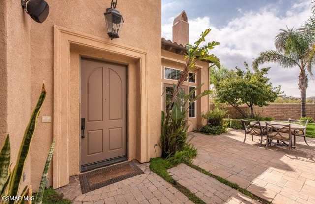 2706 Reflections Lane