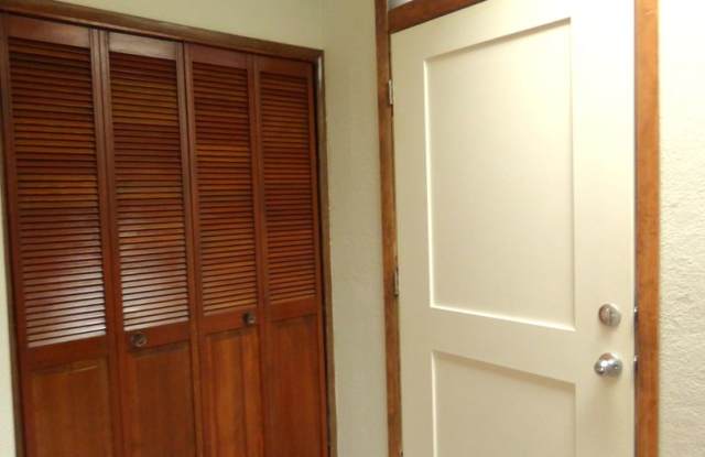 3 bed 2 bath home in South Salem