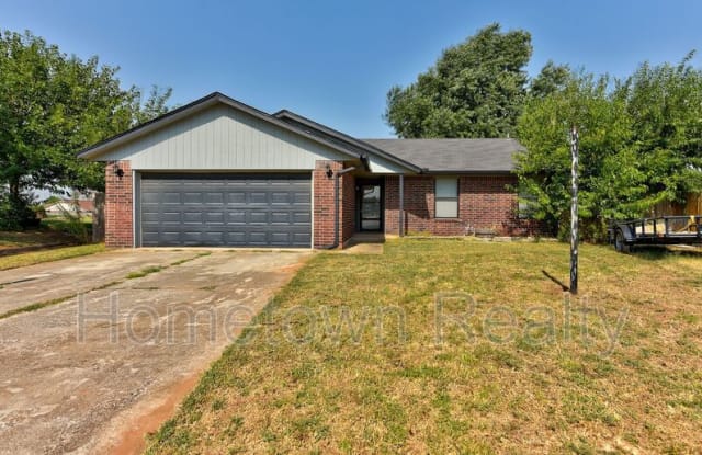 405 W Twisted Branch Way - 405 West Twisted Branch Way, Mustang, OK 73064