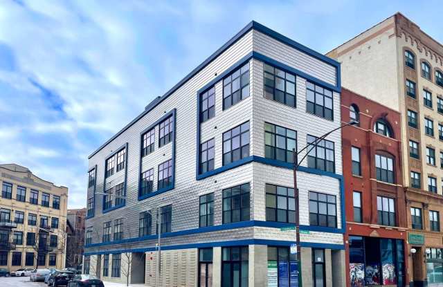 Photo of Wicker Park Place- 1504 W. Haddon Ave