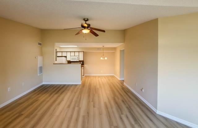 Photo of 12750-3008 Equestrian Cir