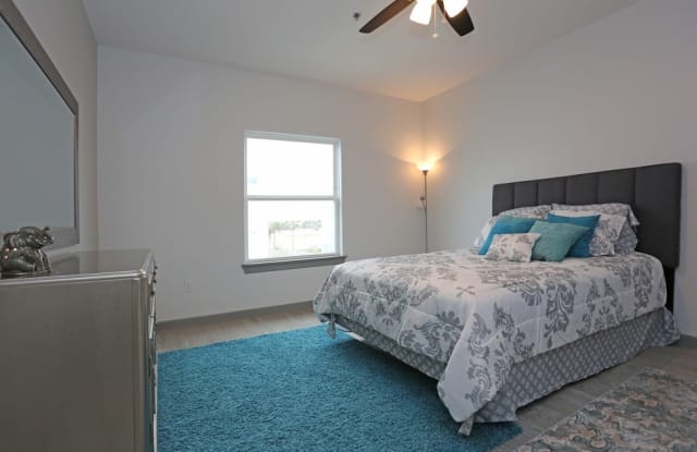 Photo of 2500 N McColl