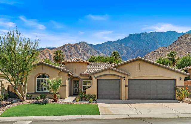 1267 Oro Ridge