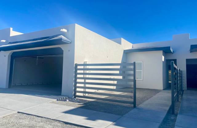 4022 Ramrod Forge - Brand New 3-Bedroom Rental Home with Modern Amenities in Las Cruces, NM!