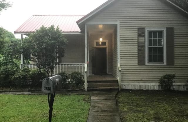 622 Kentucky Street - 622 Kentucky Street, Richland County, SC 29201