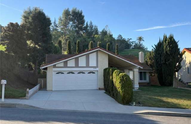 Photo of 23260 Forest Canyon