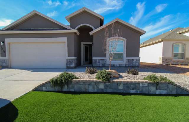 1229 Night Sky - Beautiful Single-Level 4-Bedroom Home