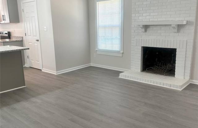 6525 Harrisburg Road