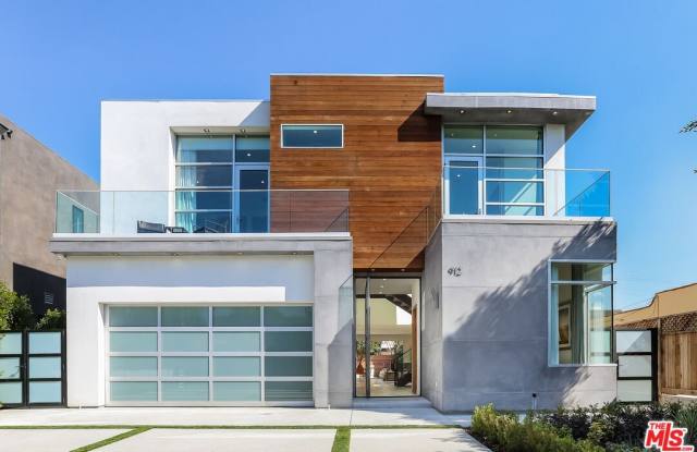 Photo of 912 N CRESCENT HEIGHTS Blvd