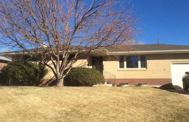 1820 Milton Dr - 1820 Milton Drive, Cheyenne, WY 82001