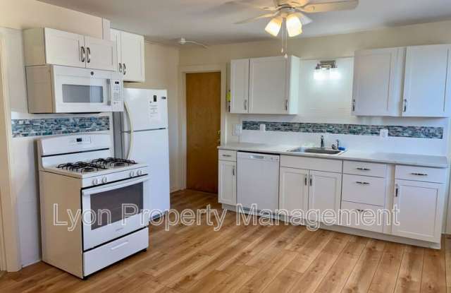 94 Anthony Ave