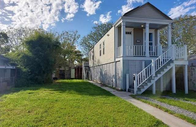 1222 KENTUCKY Street - 1222 Kentucky Street, New Orleans, LA 70117