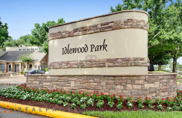 Idlewood Park Apartments