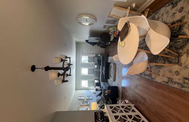 Photo of 3806 W Armitage Ave