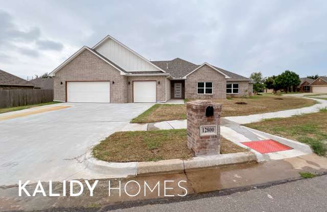 Photo of 12800 Northwest 6th Street